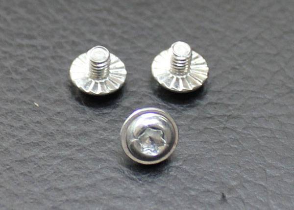 梅花帶介花齒螺絲